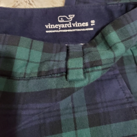 Vineyard Vines 30x28 - Picture 3 of 6